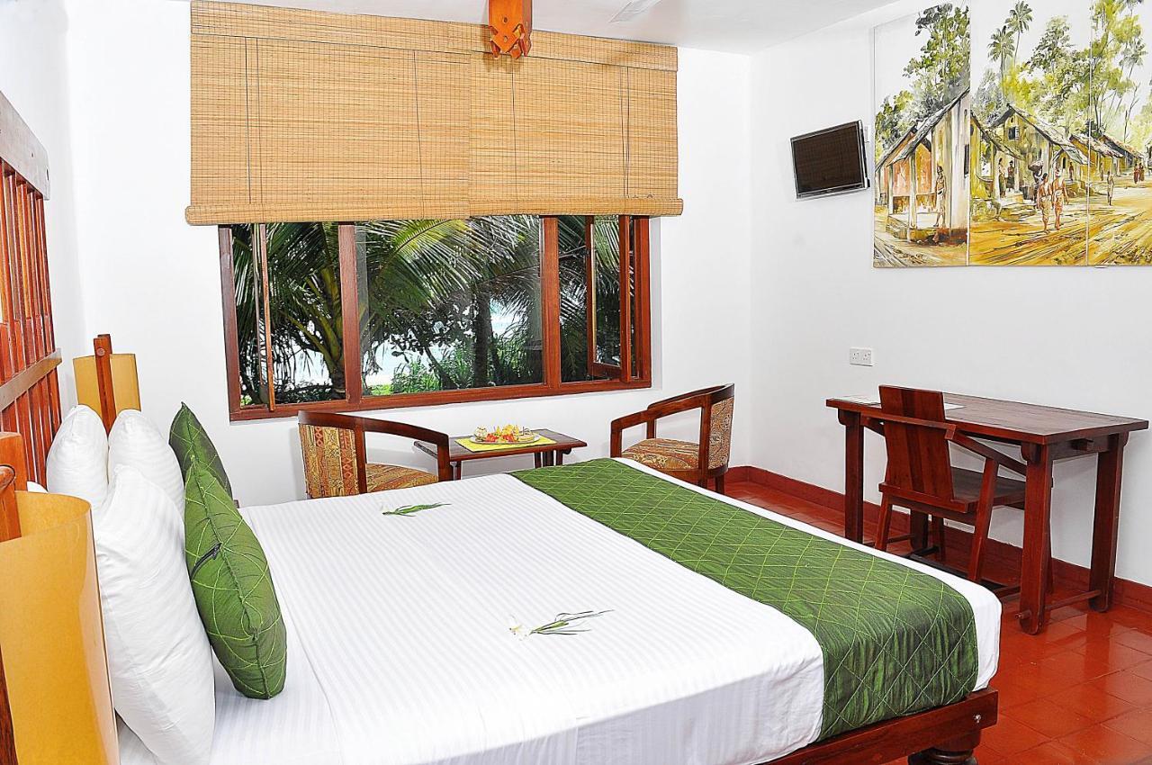 Koggala Beach Hotel Rom bilde